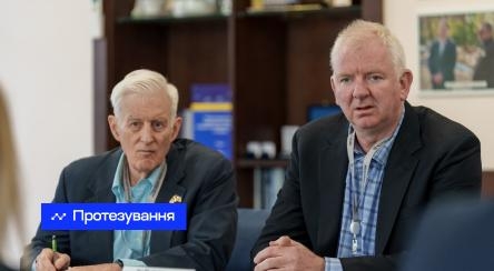 Partnerzy programu Operation Renew Prosthetics, Mike Corcoran i Bill Endicott z wizyta w Kijowie