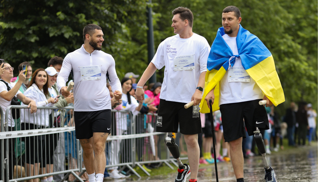 Go to the Future - photo 23