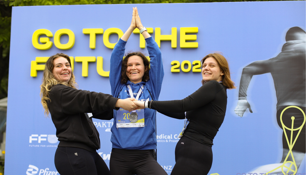 Go to the Future - photo 24